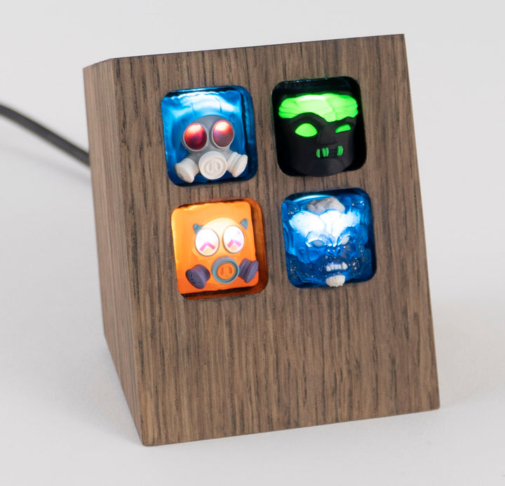 13279_62915492d5f96_Custom-4-Key-Wooden-Backlit-Artisan-Keycap-Display