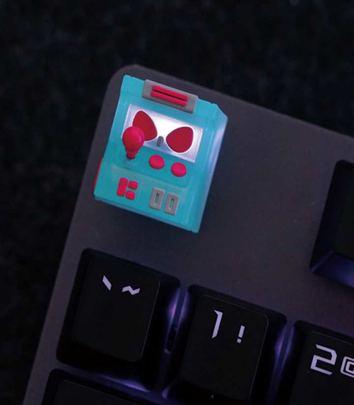 15974_641cc4e075630_HKP-Error-Keycap-Smart-Trans-Blue-Red